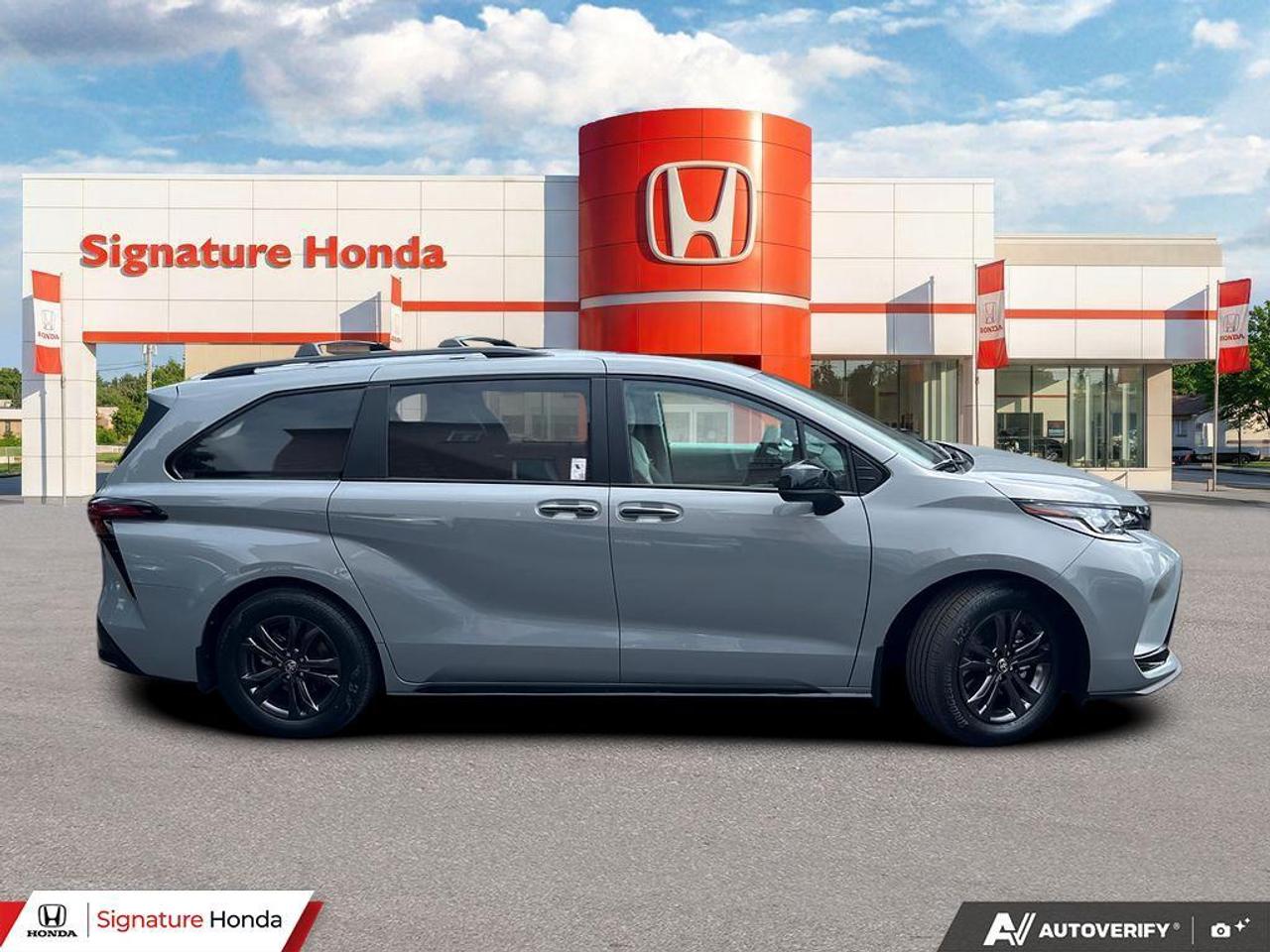 2026 Toyota Sienna XSE Photo2