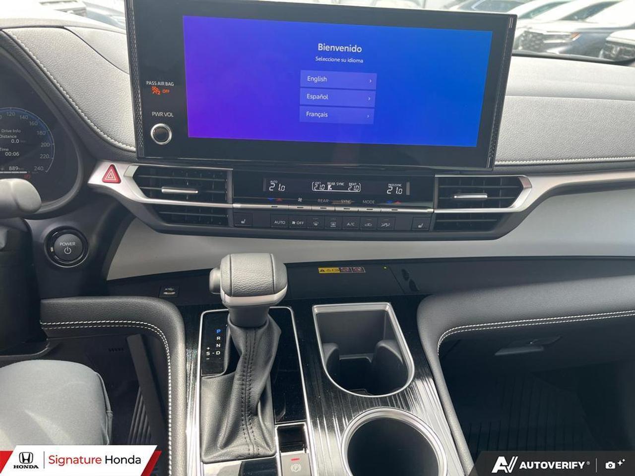 2026 Toyota Sienna XSE Photo