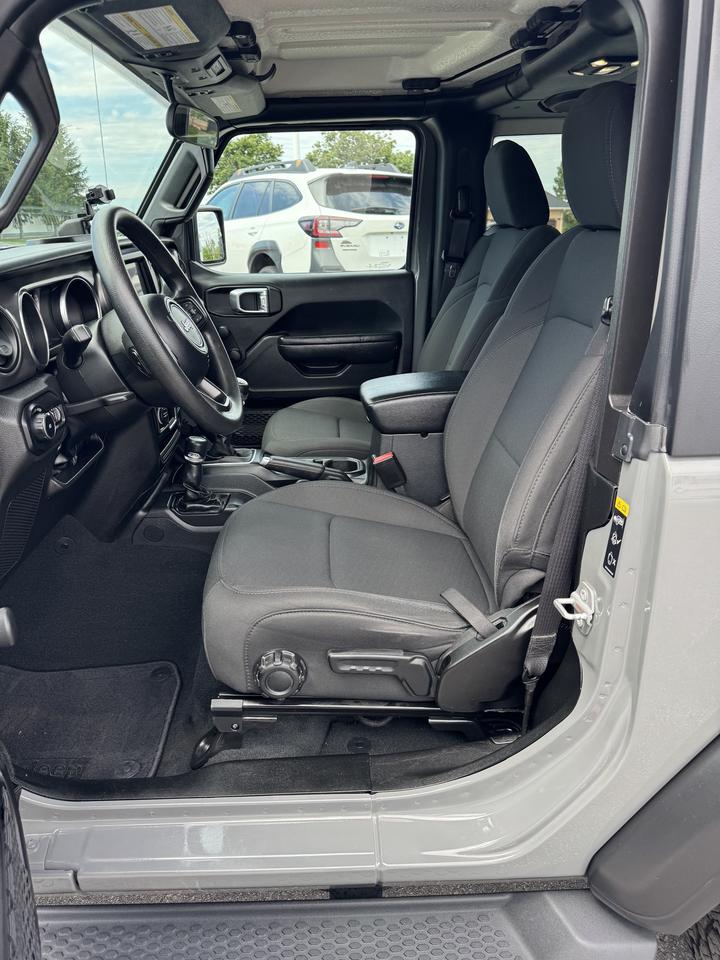 2022 Jeep Wrangler Sport 4X4 Photo
