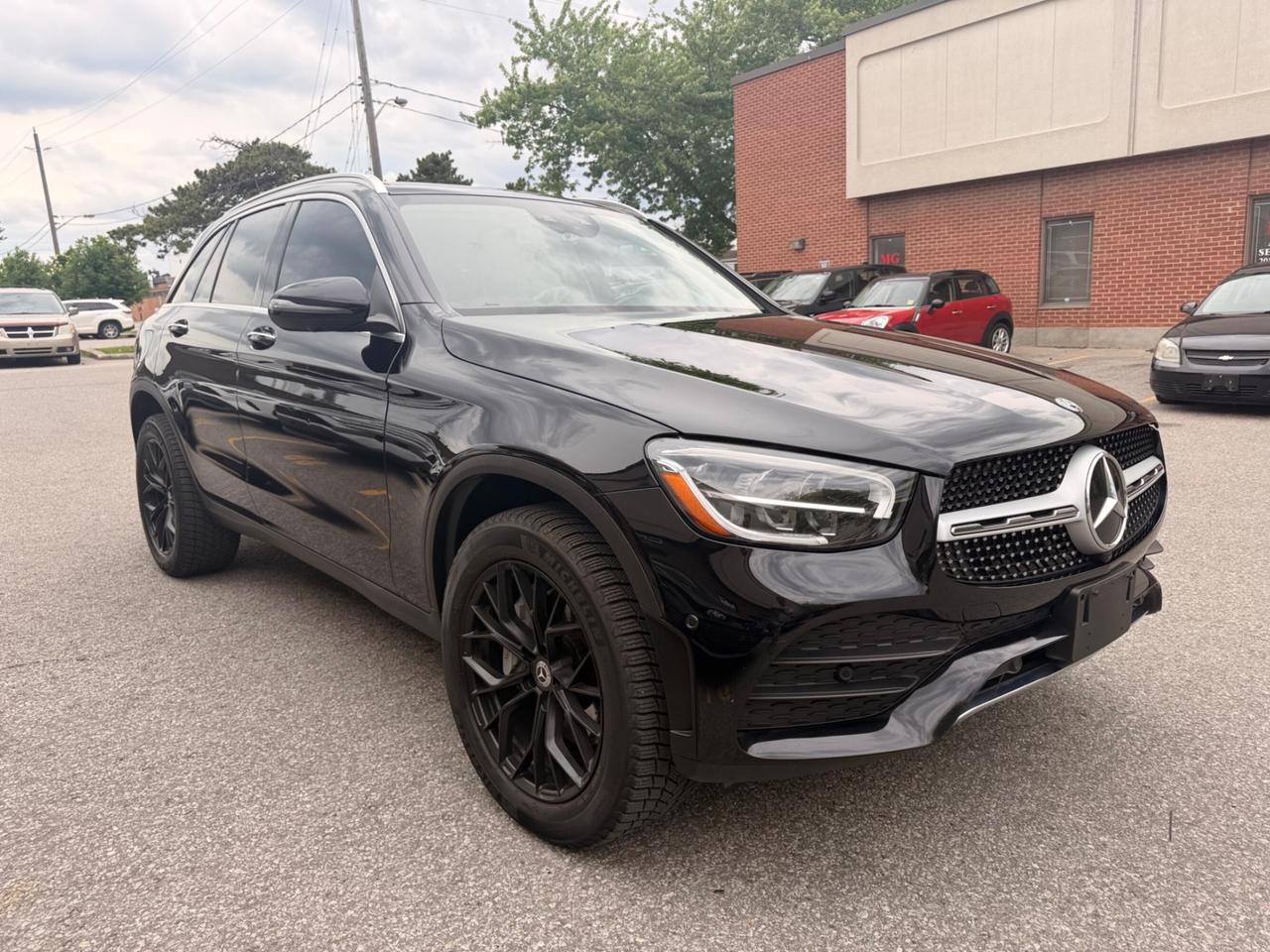 2020 Mercedes-Benz GLC-Class GLC 300 4MATIC SUV Photo2