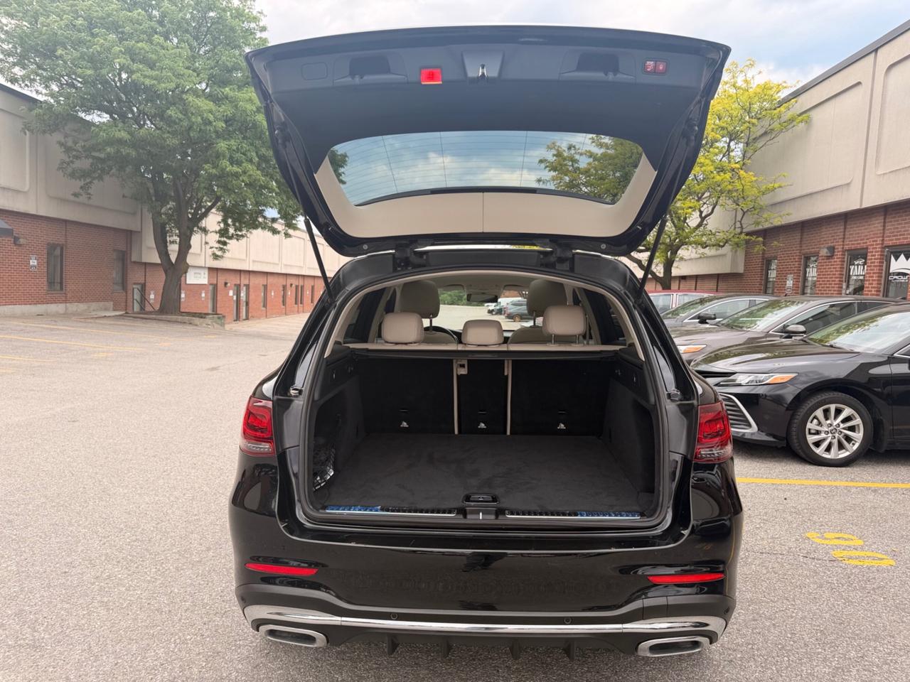 2020 Mercedes-Benz GLC-Class GLC 300 4MATIC SUV Photo