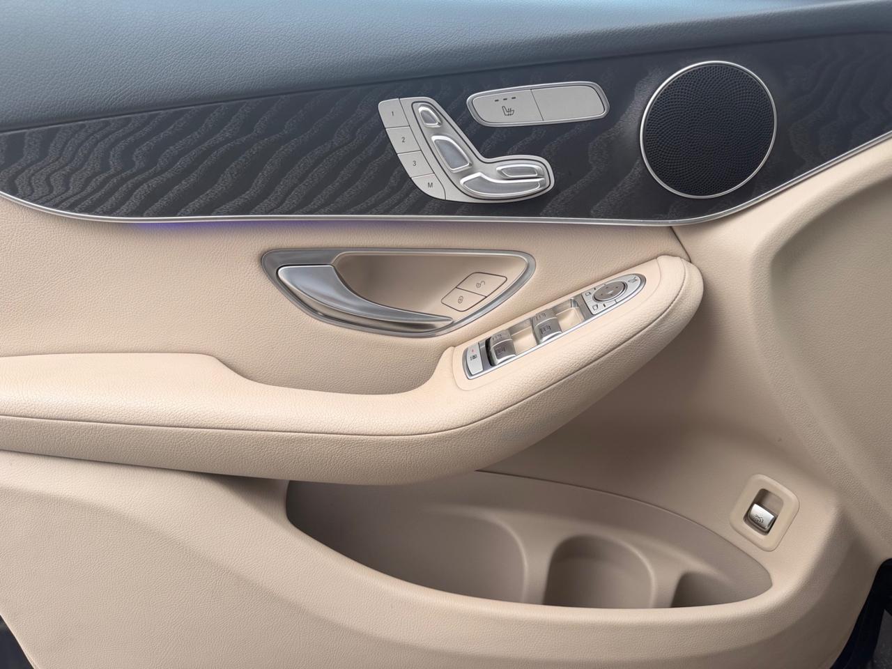 2020 Mercedes-Benz GLC-Class GLC 300 4MATIC SUV Photo
