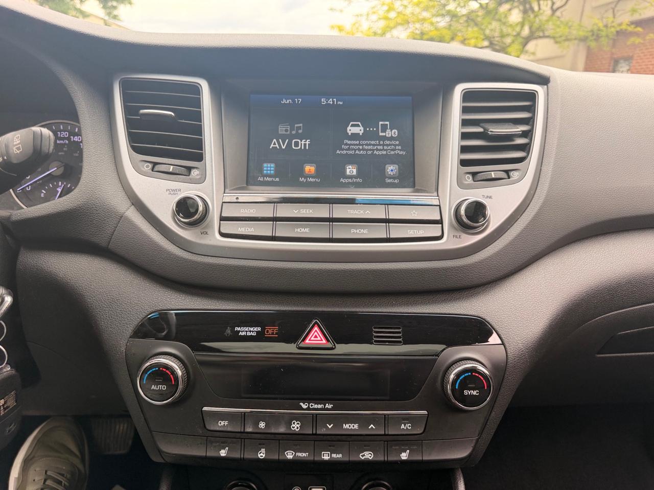 2018 Hyundai Tucson 2.0L SE AWD Photo