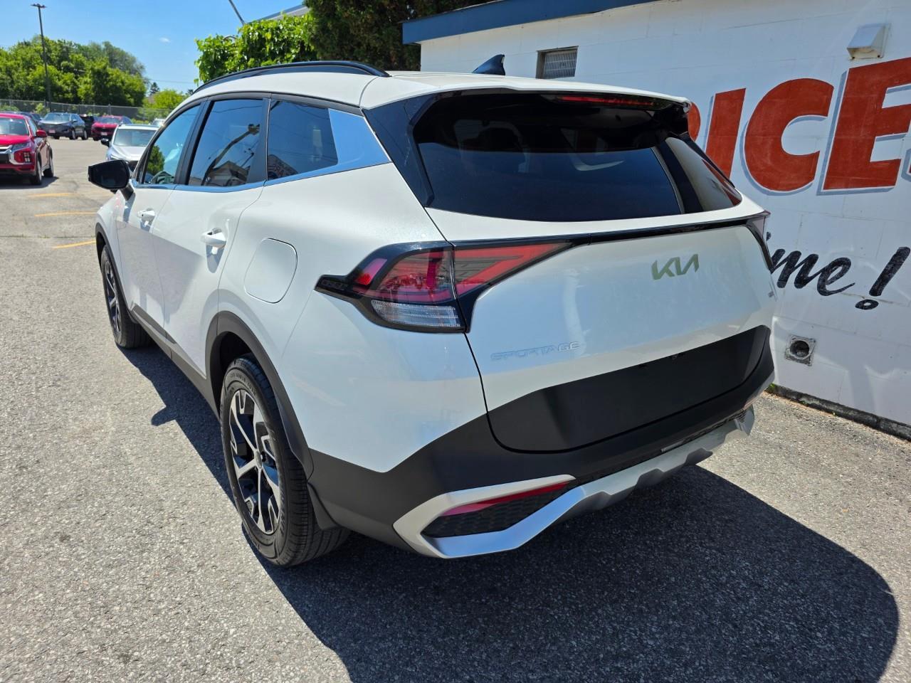 2025 Kia Sportage EX 4dr All-wheel Drive Photo