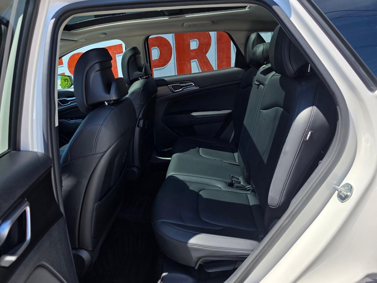 2025 Kia Sportage EX 4dr All-wheel Drive Photo