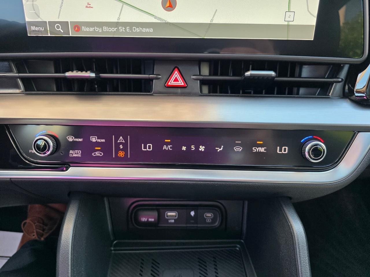 2025 Kia Sportage EX 4dr All-wheel Drive Photo
