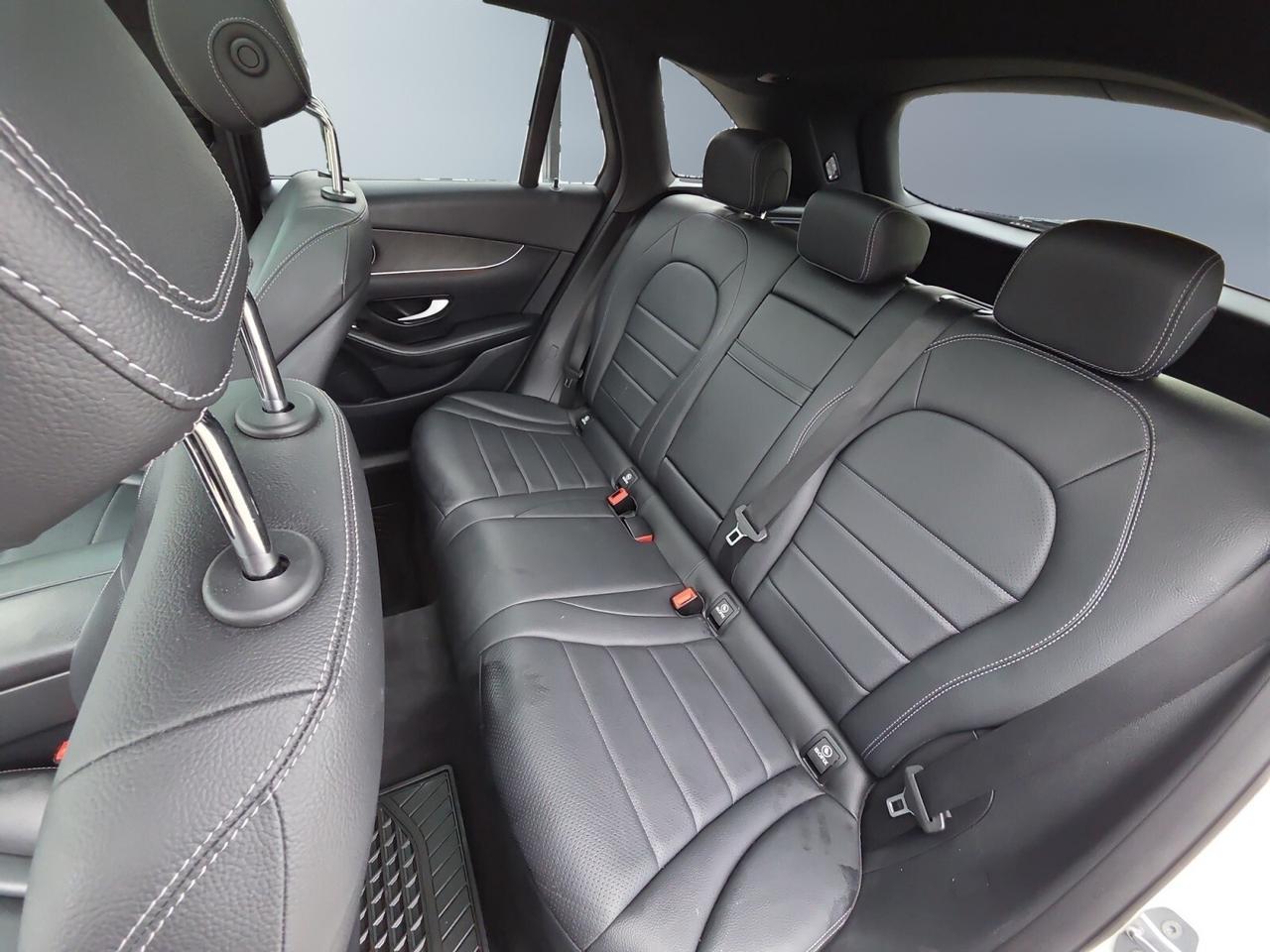 2019 Mercedes-Benz GLC-Class GLC 300 4MATIC AMG PKG * NO ACCIDENTS / DRIVER ASS Photo