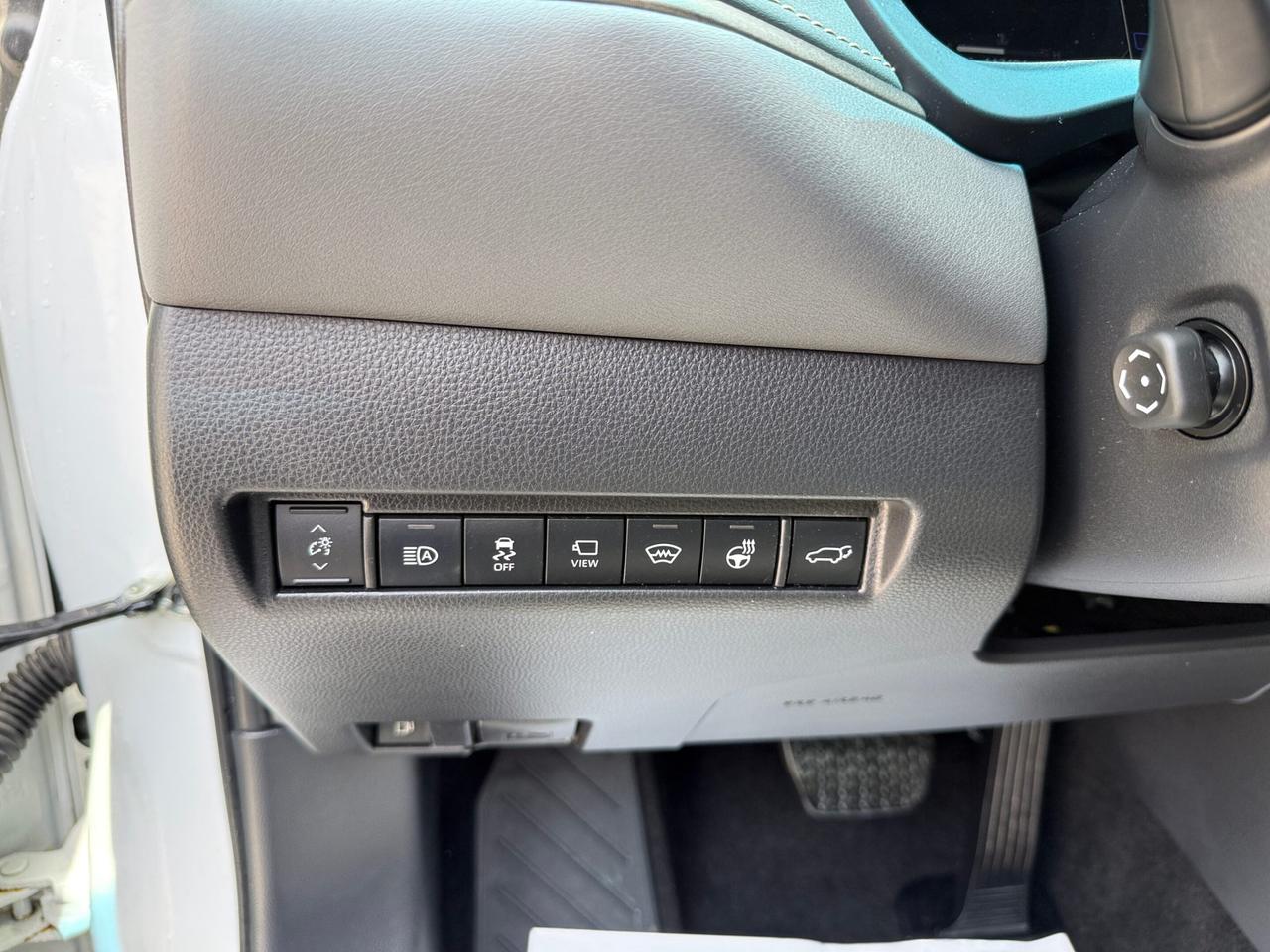 2024 Toyota Venza LIMITED AWD ,NAVIGATION,  PANORAMIC ROOF, LEATHER Photo