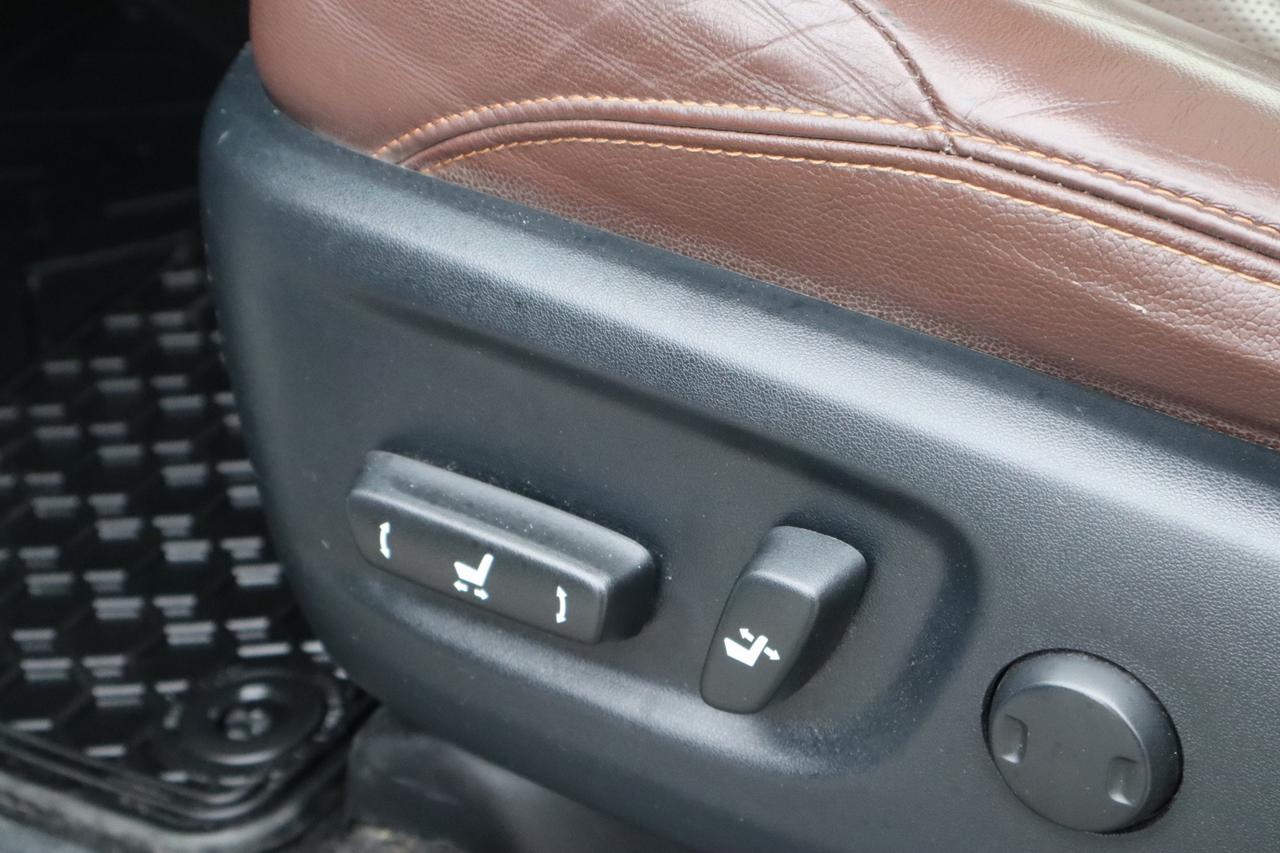 2019 Toyota 4Runner Limited 4WD 7 Passenger Brown Interior Photo