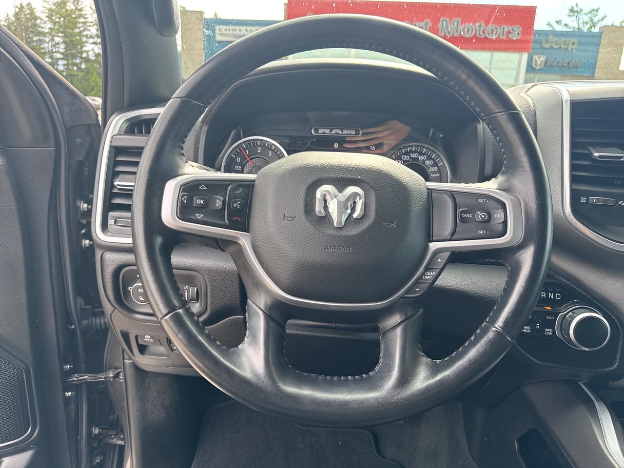 2022 RAM 1500 Big Horn - tow pkg - htd seats/wheel Photo