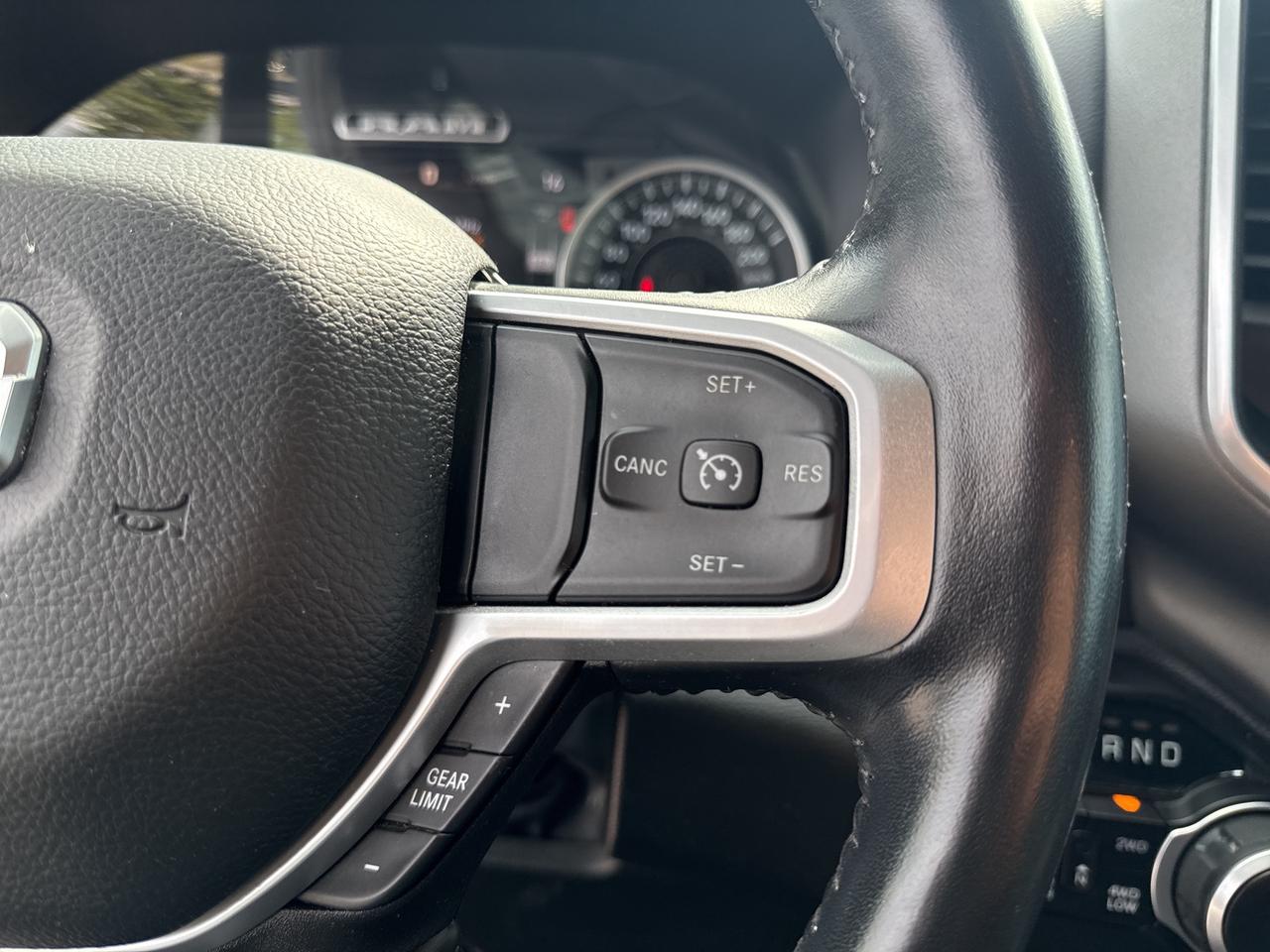 2022 RAM 1500 Big Horn - tow pkg - htd seats/wheel Photo