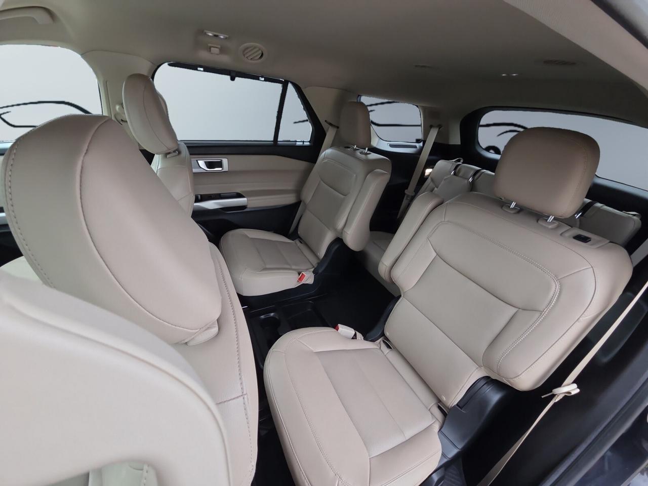 2021 Ford Explorer Limited 4WD * NO ACCIDENTS / 6 PASS / CARPLAY / CO Photo