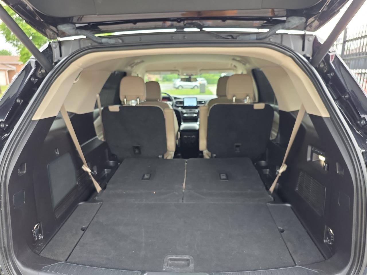 2021 Ford Explorer Limited 4WD * NO ACCIDENTS / 6 PASS / CARPLAY / CO Photo