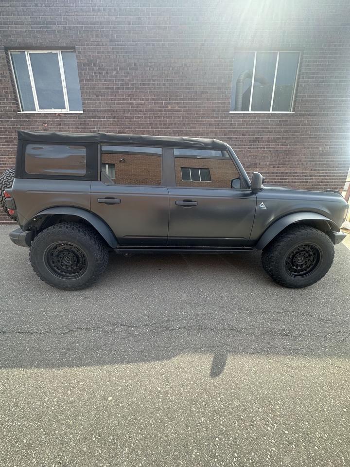 2022 Ford Bronco Big Bend 4 Door 4x4/LEATHER/NAV Photo