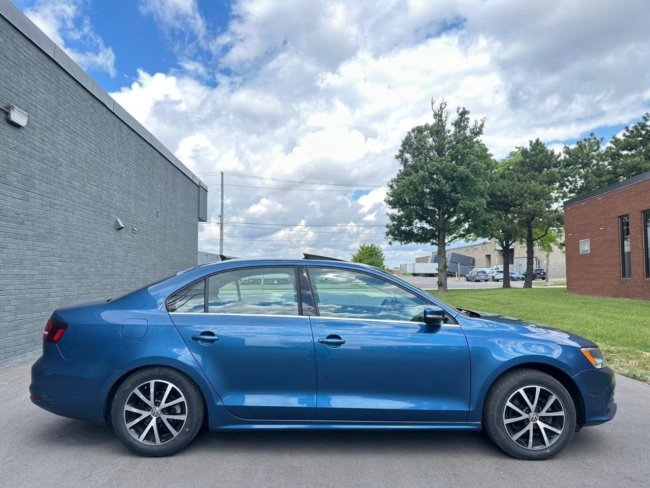 2016 Volkswagen Jetta Sedan 4dr 1.4 TSI Auto Comfortline *Ltd Avail* Photo