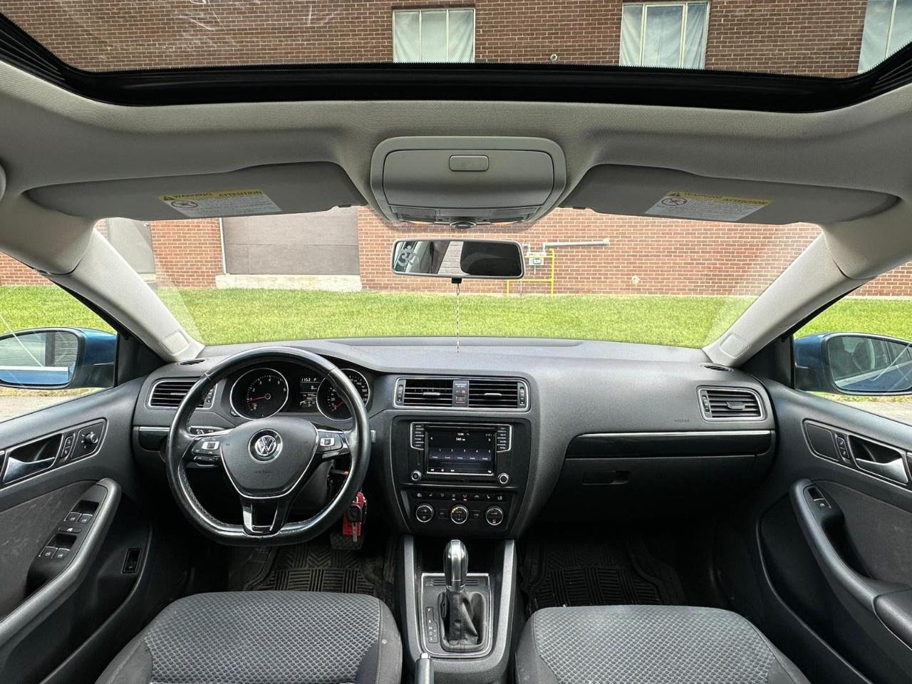 2016 Volkswagen Jetta Sedan 4dr 1.4 TSI Auto Comfortline *Ltd Avail* Photo