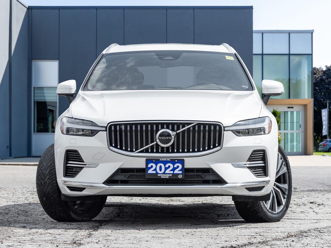 2022 Volvo XC60 Plug-In Hybrid T8 eAWD PHEV Inscription Exp  NEW TIRES & BRAKES Photo