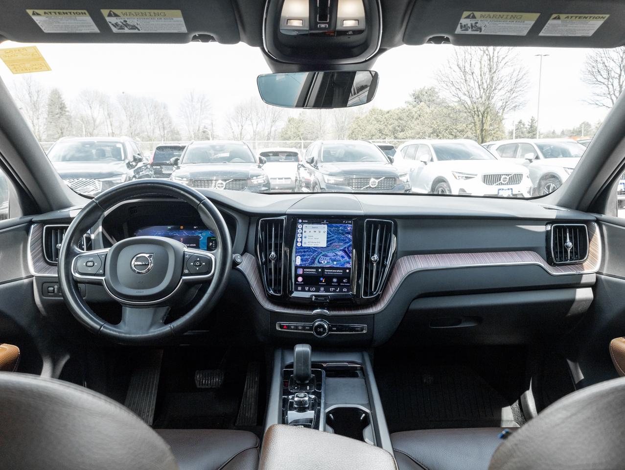 2022 Volvo XC60 Plug-In Hybrid T8 eAWD PHEV Inscription Exp  NEW TIRES & BRAKES Photo