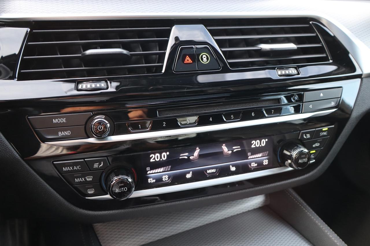 2019 BMW 5 Series 540i xDrive   M Performance Edition   No Accident Photo