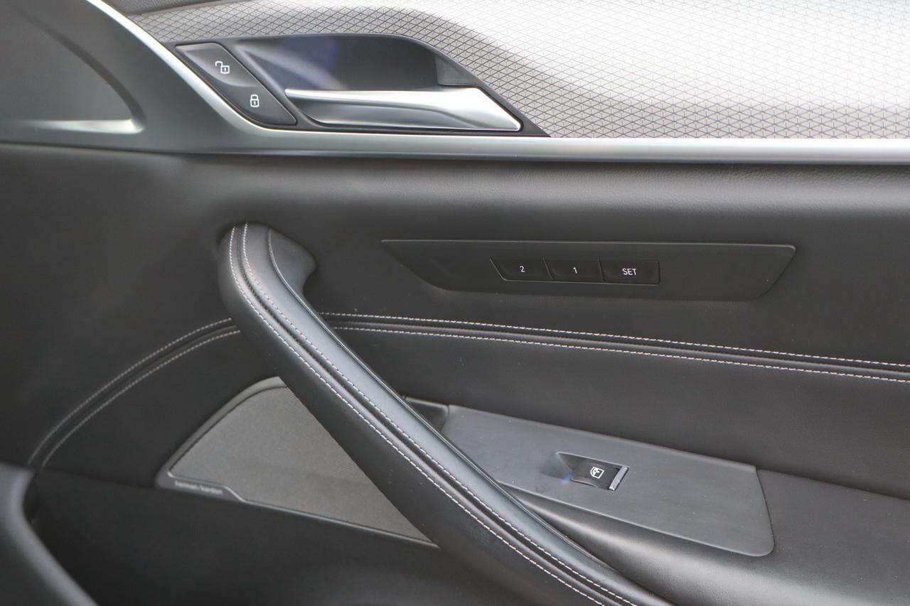 2019 BMW 5 Series 540i xDrive   M Performance Edition   No Accident Photo