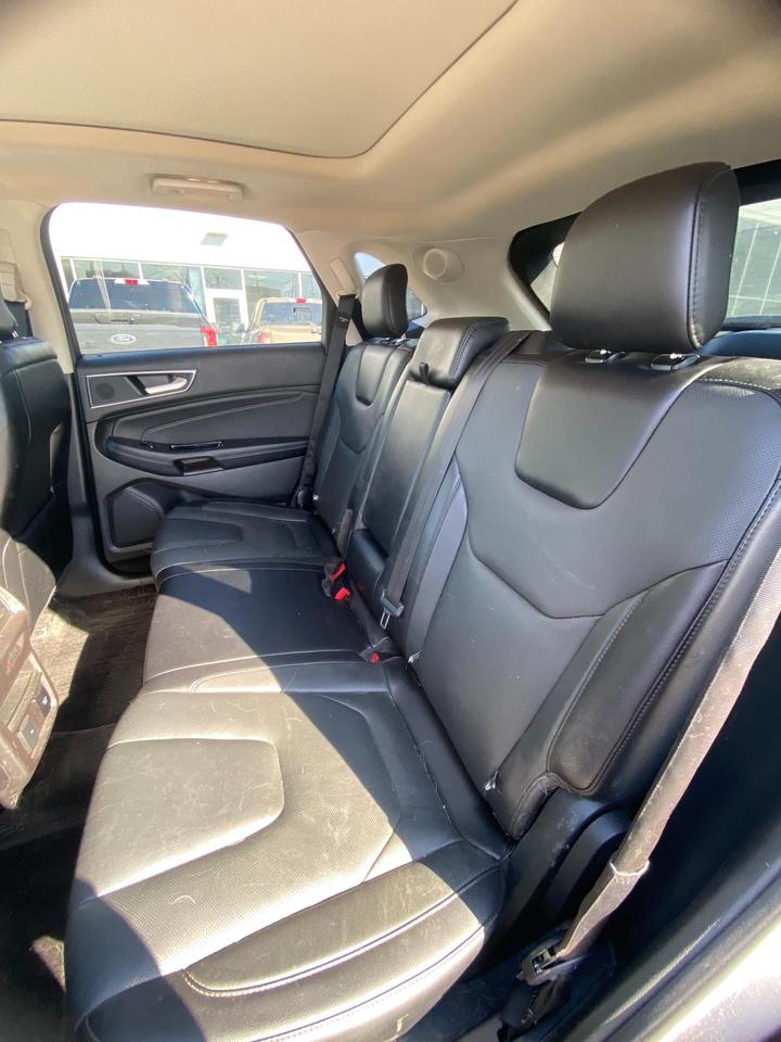 2018 Ford Edge TITANIUM 4DR ALL-WHEEL DRIVE Photo