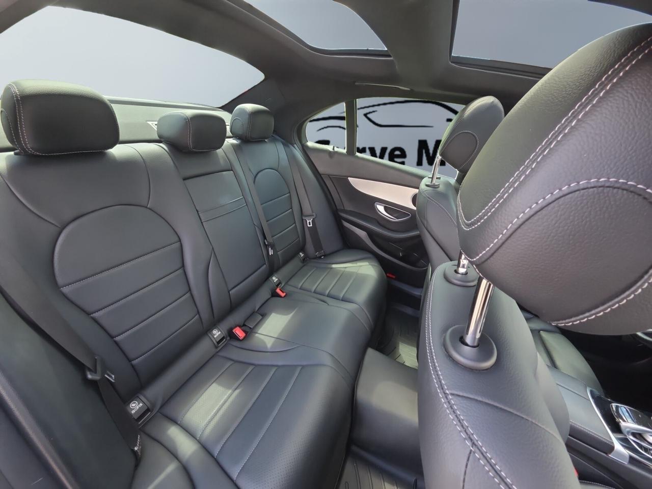2016 Mercedes-Benz C-Class C300 4MATIC AMG PKG * NO ACCIDENTS / PANO / BLIND Photo