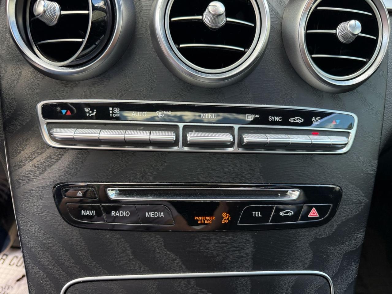 2018 Mercedes-Benz GLC-Class GLC 300 4MATIC Coupe, DISTRONIC PLUS Photo