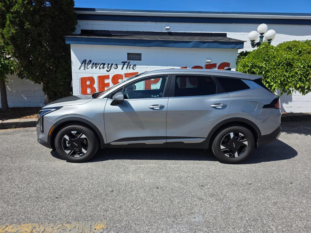 2026 Kia Sportage LX 4dr Front-wheel Drive Photo4