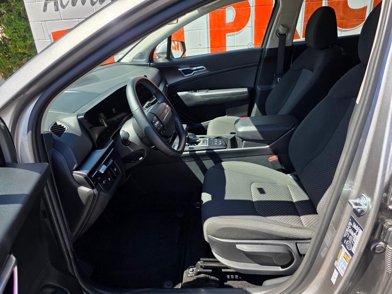 2026 Kia Sportage LX 4dr Front-wheel Drive Photo