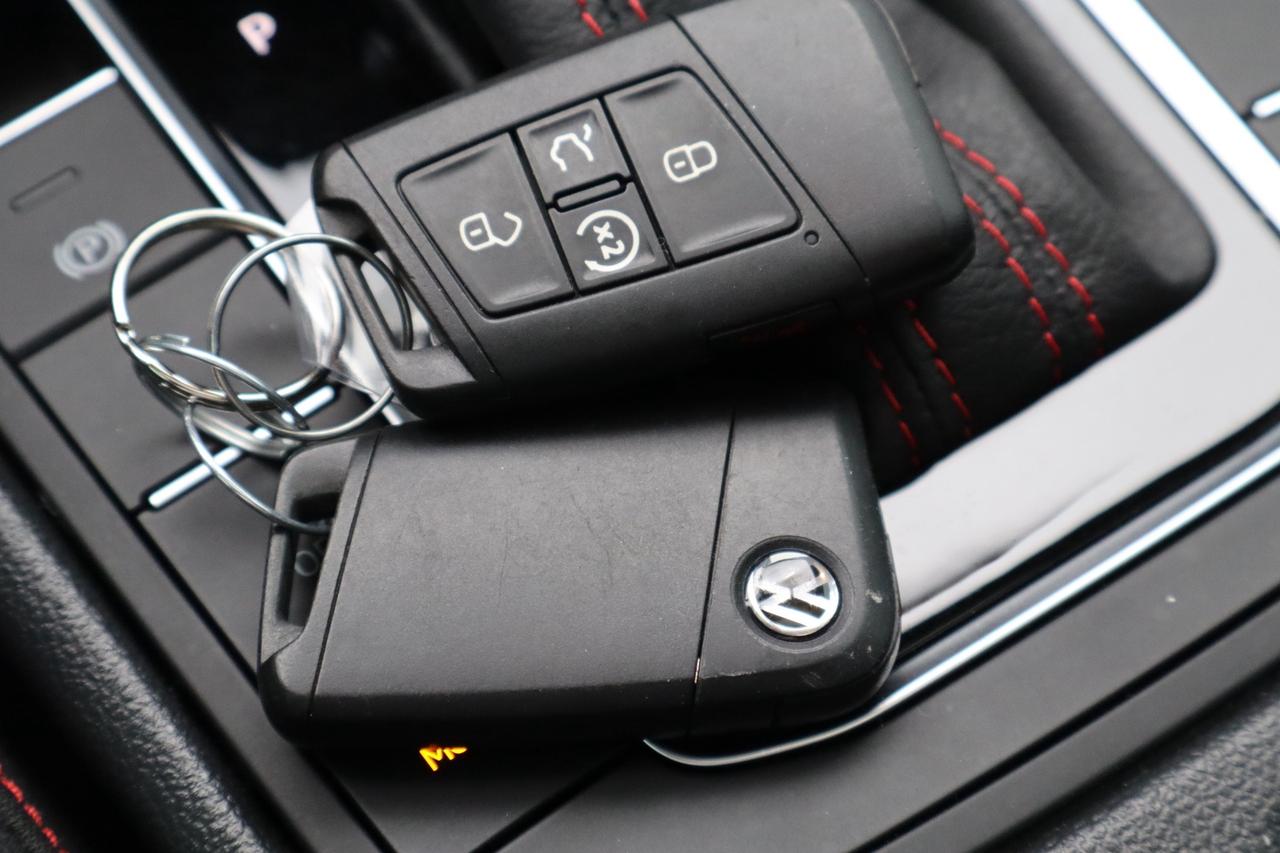 2019 Volkswagen Jetta GLI 35th Anniversary Edition Photo