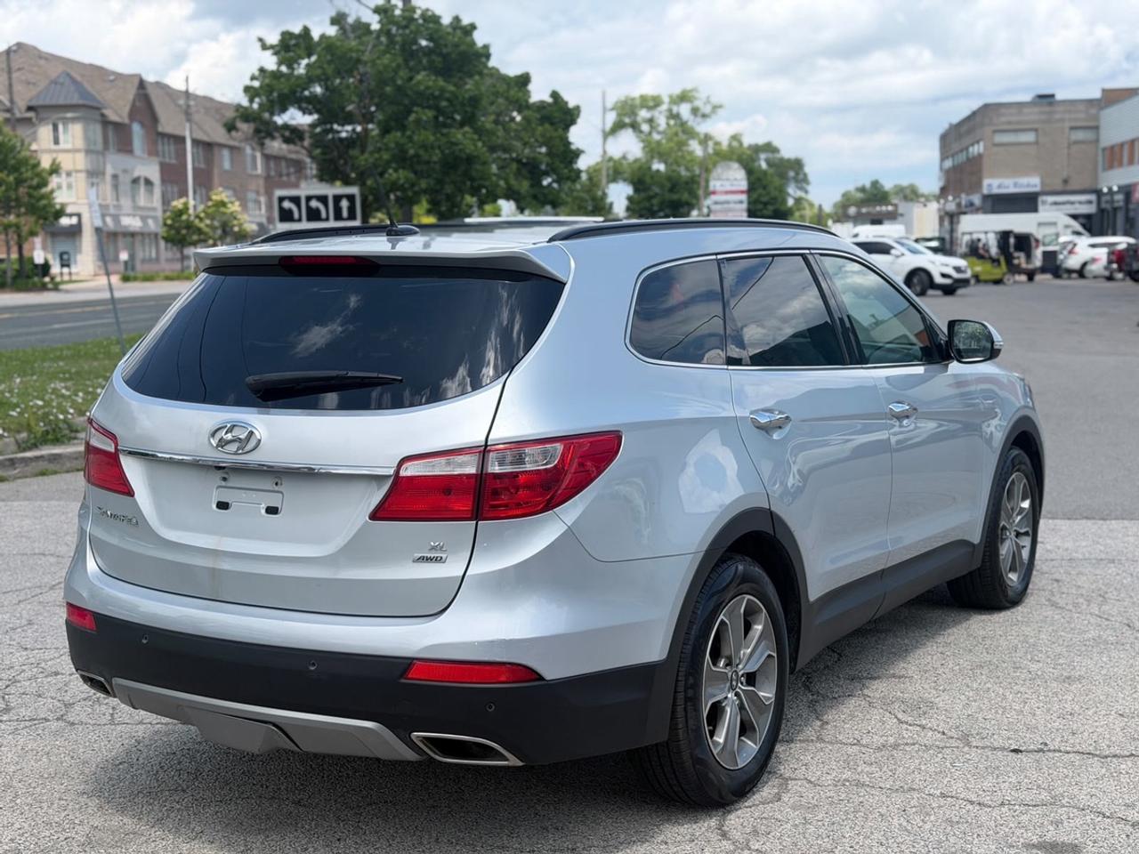 2013 Hyundai Santa Fe GLS Photo