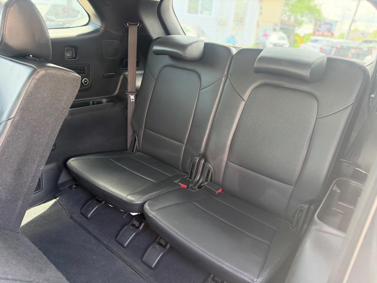 2013 Hyundai Santa Fe GLS Photo