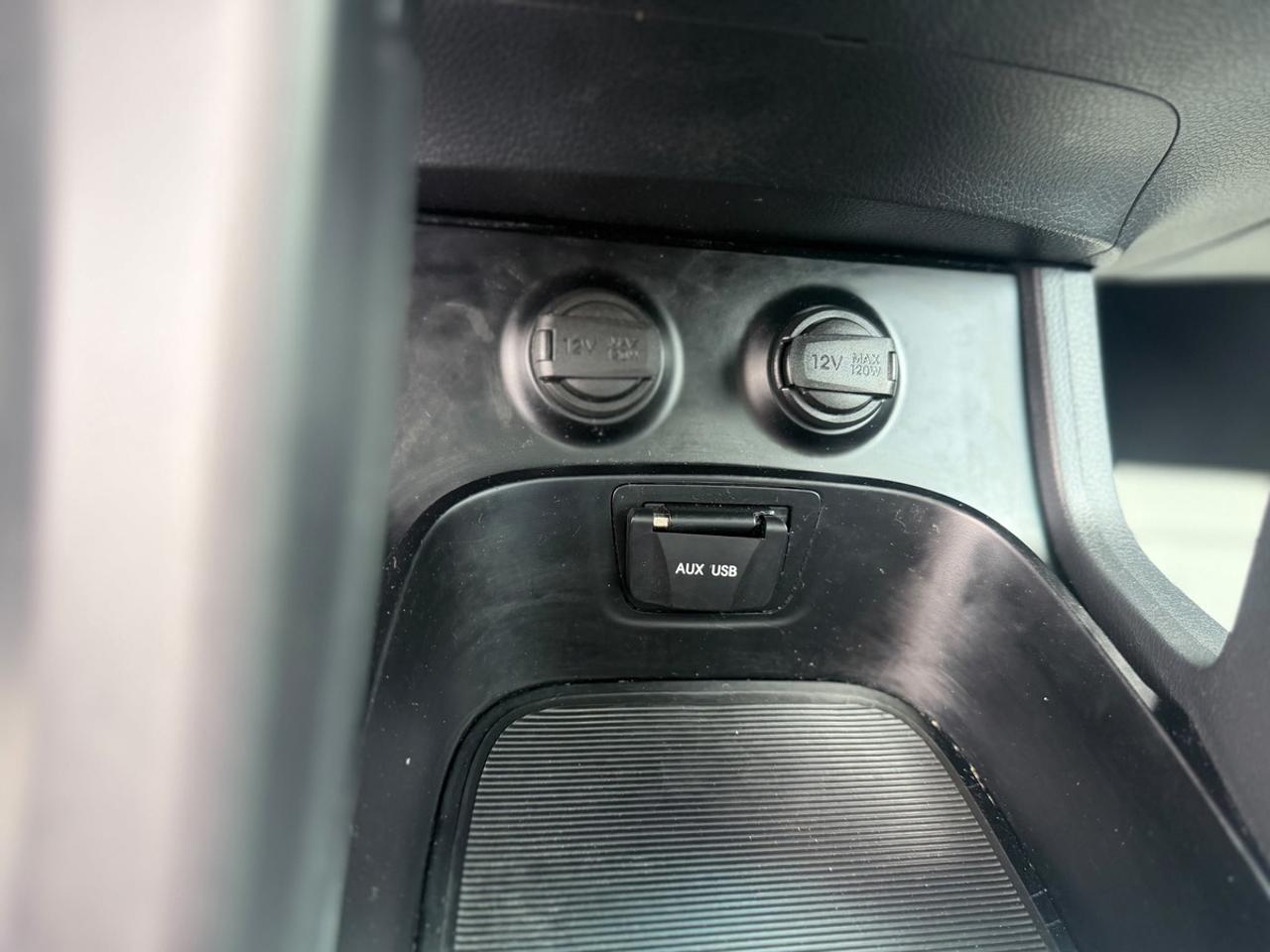 2013 Hyundai Santa Fe GLS Photo