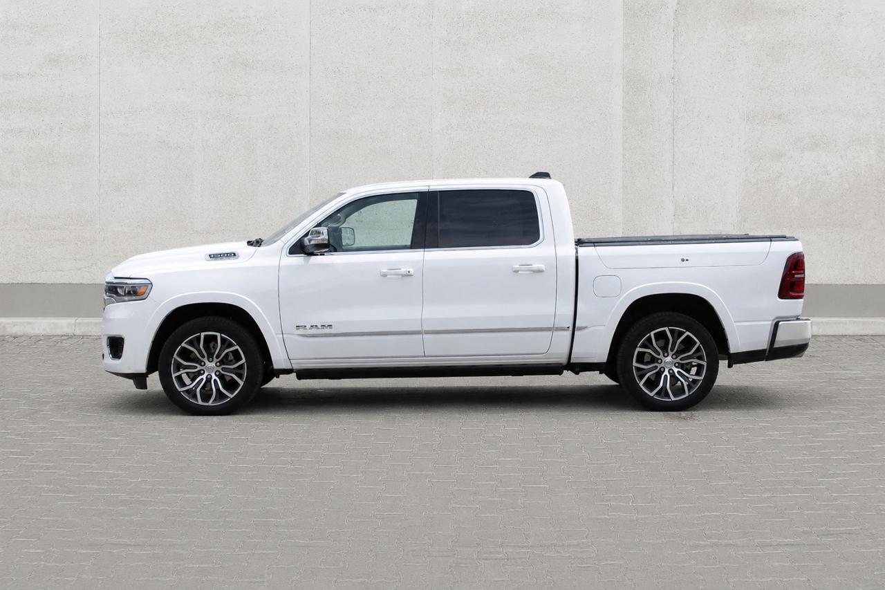 2026 RAM 1500 Tungsten Crew Cab 4x4  Gps SiriusXM SideSteps BedC Photo