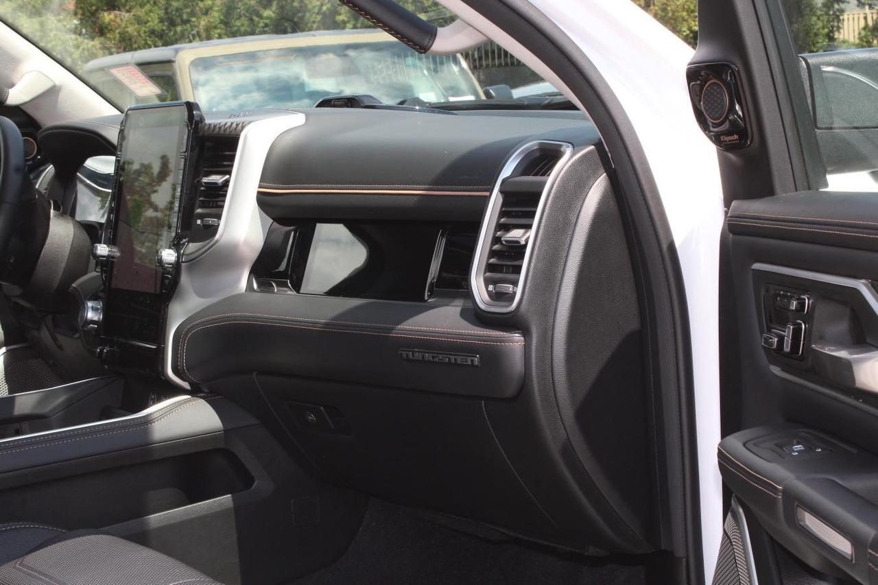 2026 RAM 1500 Tungsten Crew Cab 4x4  Gps SiriusXM SideSteps BedC Photo