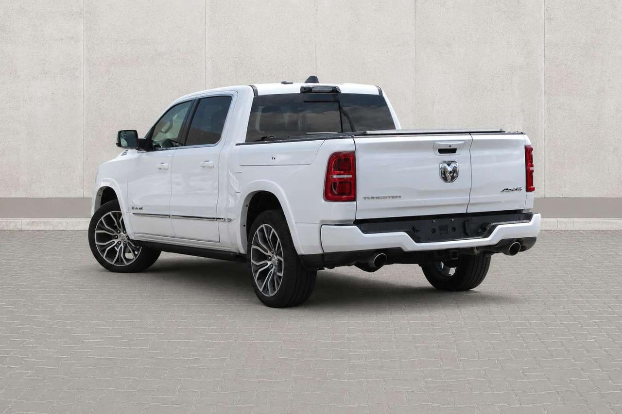 2026 RAM 1500 Tungsten Crew Cab 4x4  Gps SiriusXM SideSteps BedC Photo3