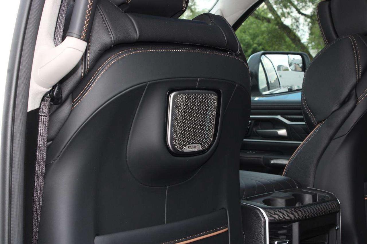 2026 RAM 1500 Tungsten Crew Cab 4x4  Gps SiriusXM SideSteps BedC Photo