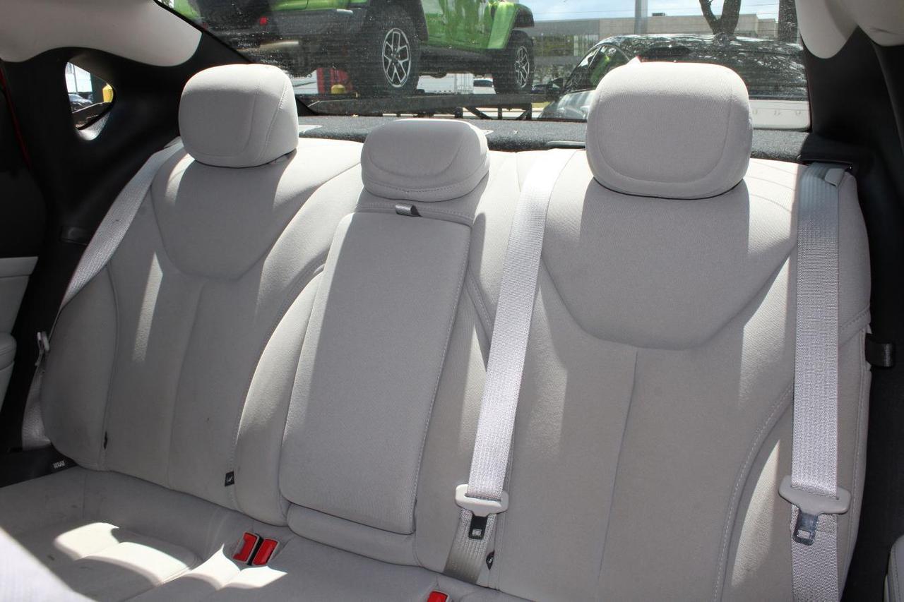 2013 Dodge Dart SXT Photo