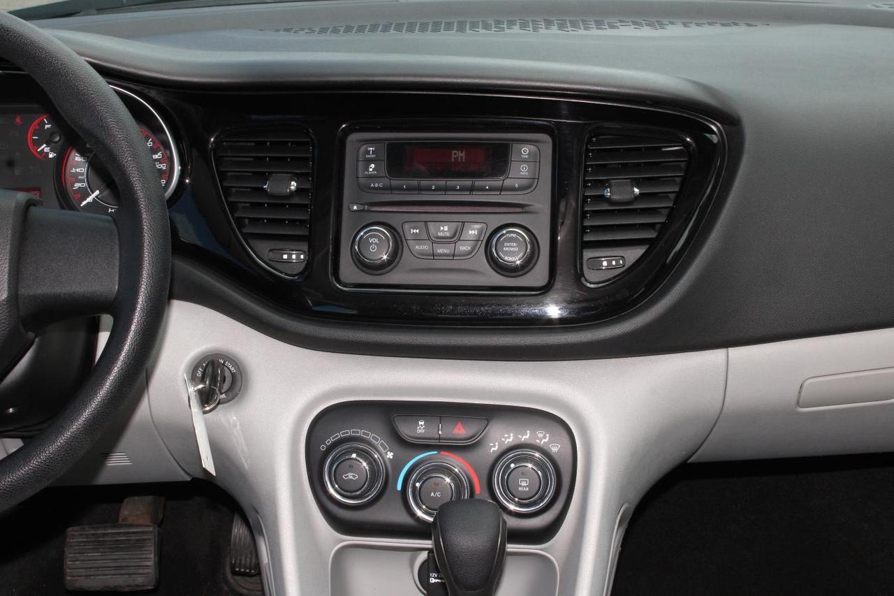 2013 Dodge Dart SXT Photo
