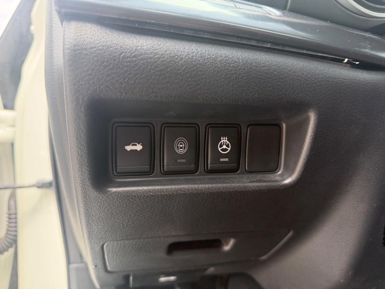 2022 Nissan Maxima SR Photo