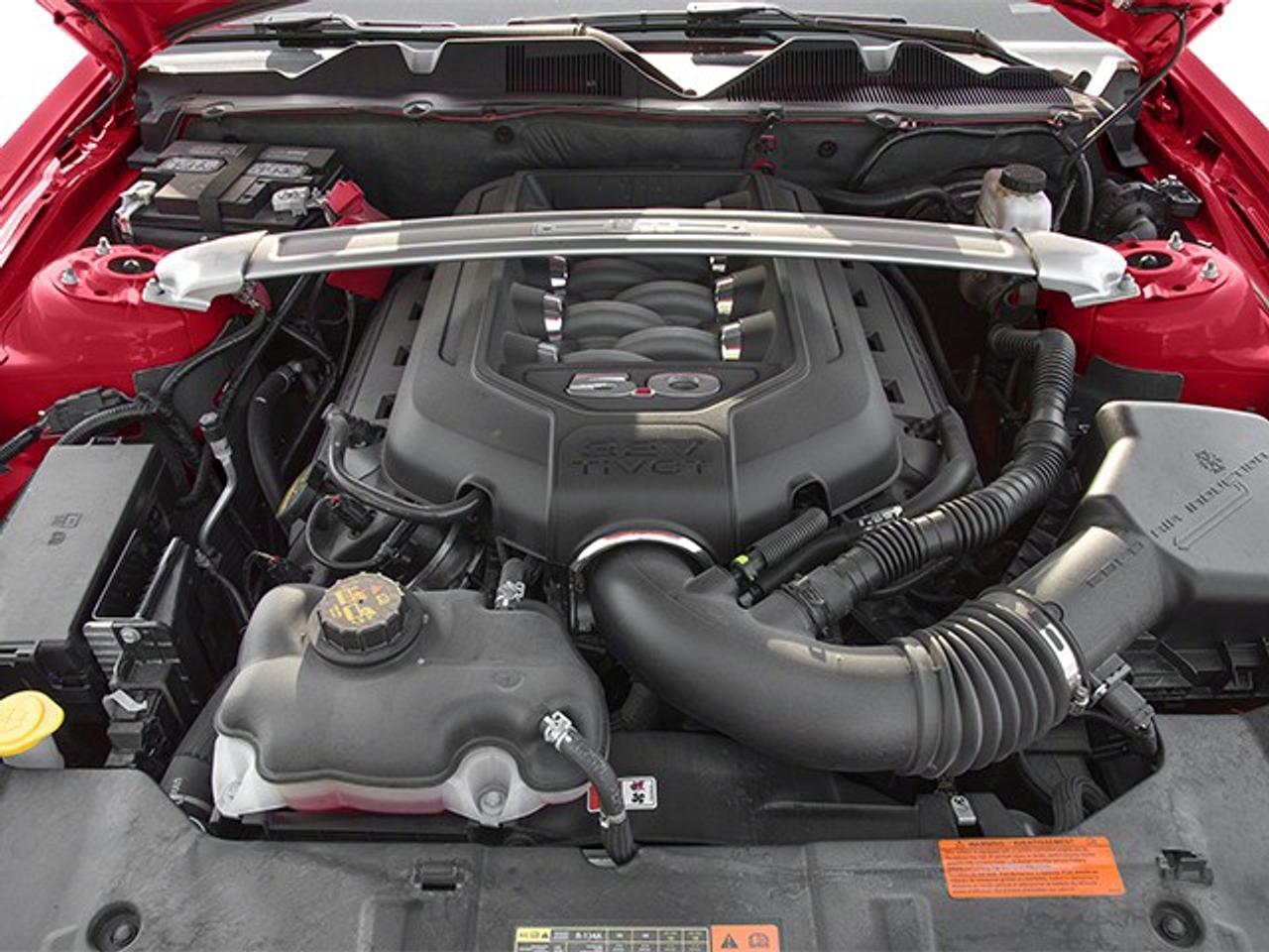 2014 Ford Mustang 2dr Conv GT Photo