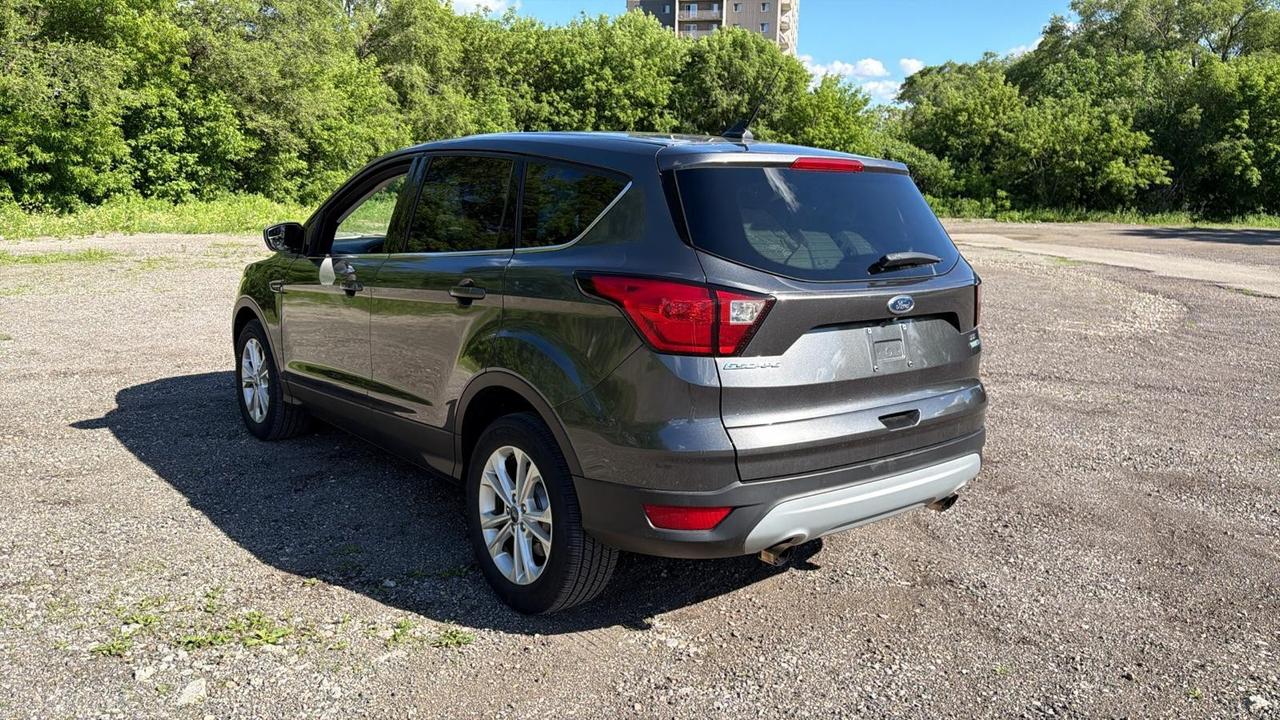 2019 Ford Escape SE 4dr 4x4 Photo