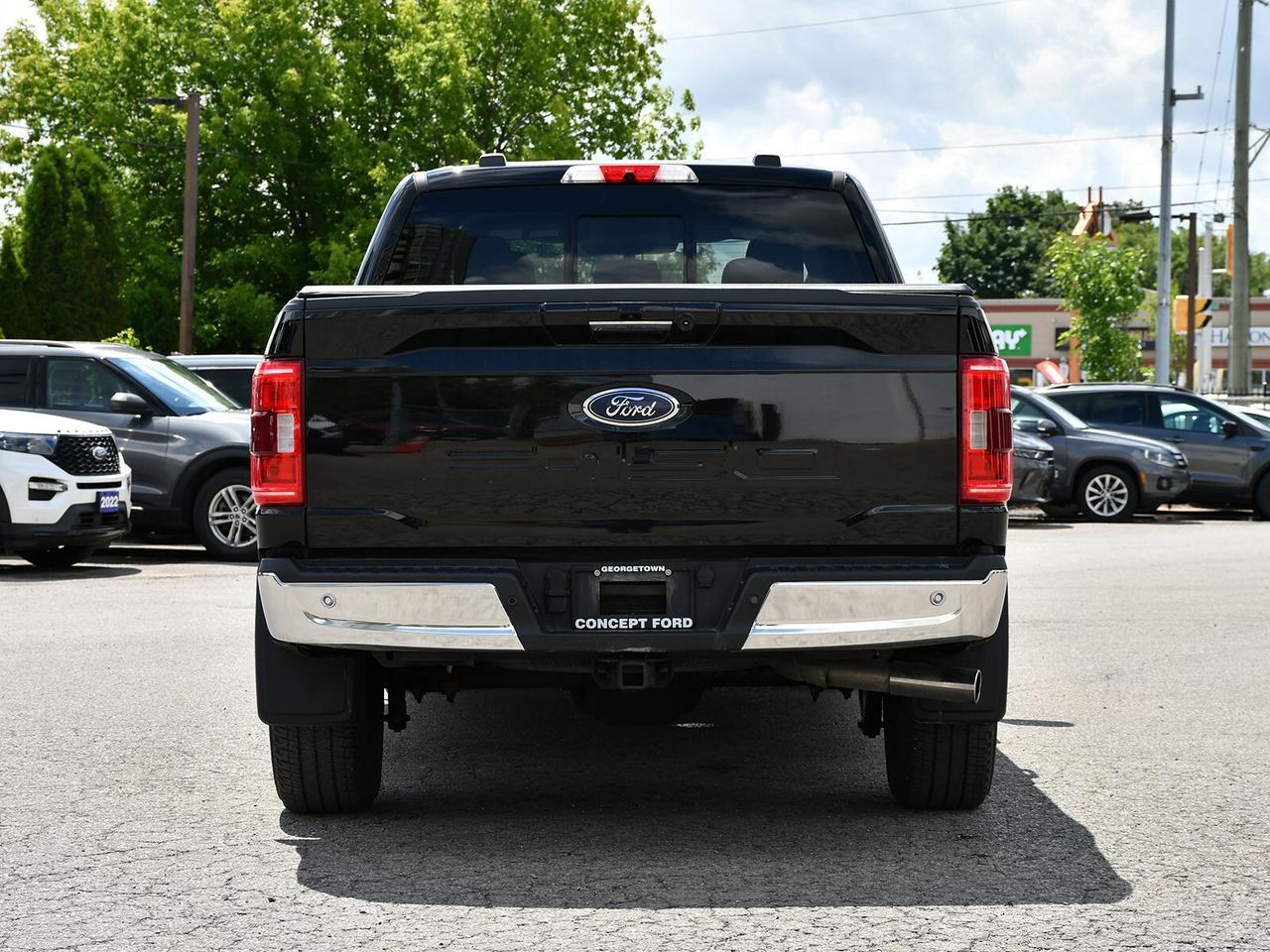 2022 Ford F-150 XLT Photo