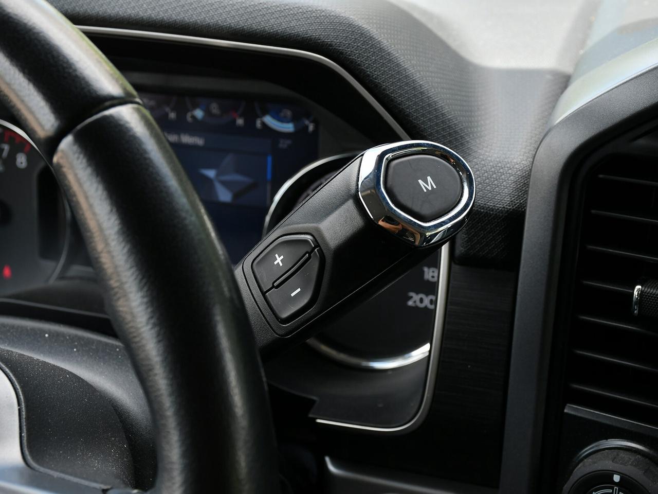 2022 Ford F-150 XLT Photo