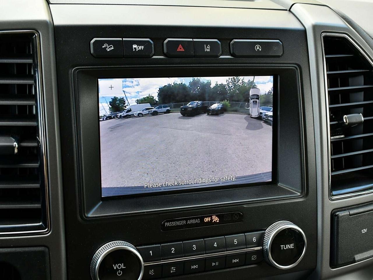 2019 Ford Expedition XLT 4X4   7 PASSENGER   CLEAN CARFAX Photo