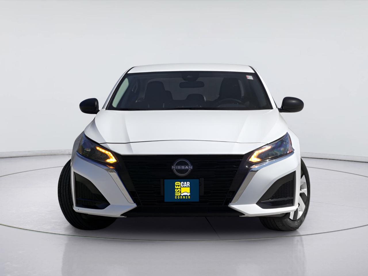 2025 Nissan Altima 2.5 S Awd Photo4