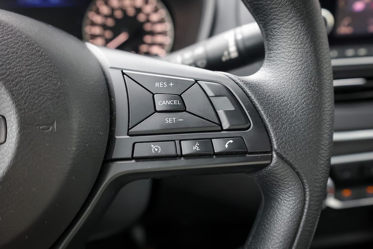 2025 Nissan Altima 2.5 S Awd Photo