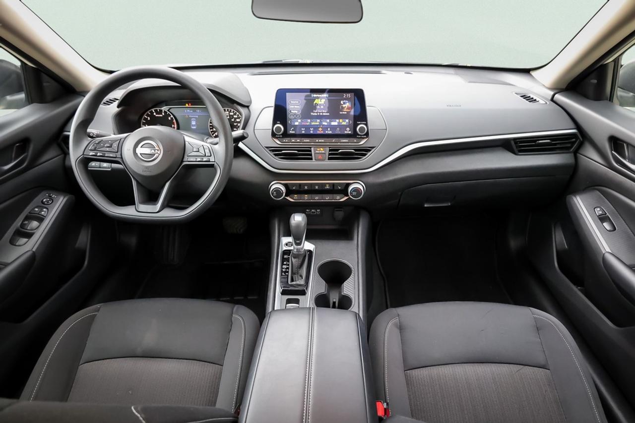2025 Nissan Altima 2.5 S Awd Photo