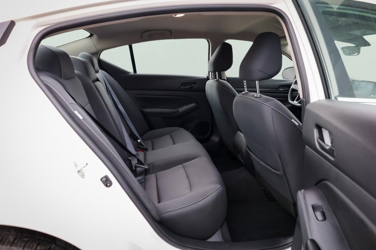 2025 Nissan Altima 2.5 S Awd Photo