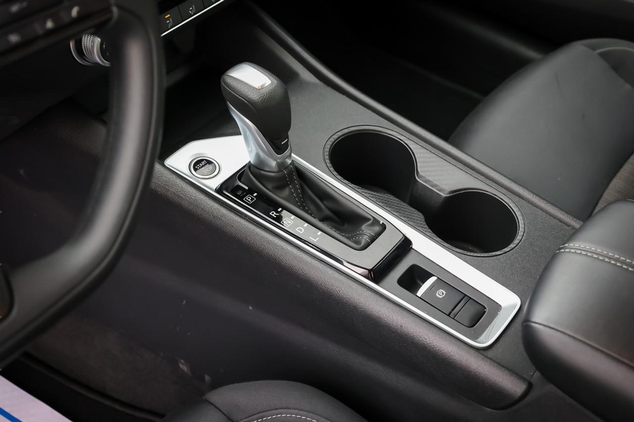 2025 Nissan Altima 2.5 S Awd Photo